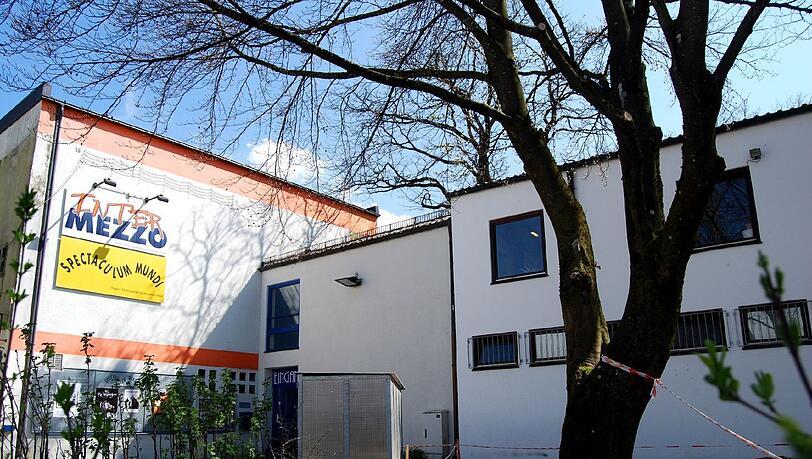 Feiert 50. Jubiläum: das Intermezzo in der Graubündener Straße. Feiert 50. Jubiläum: das Intermezzo in der Graubündener Straße.