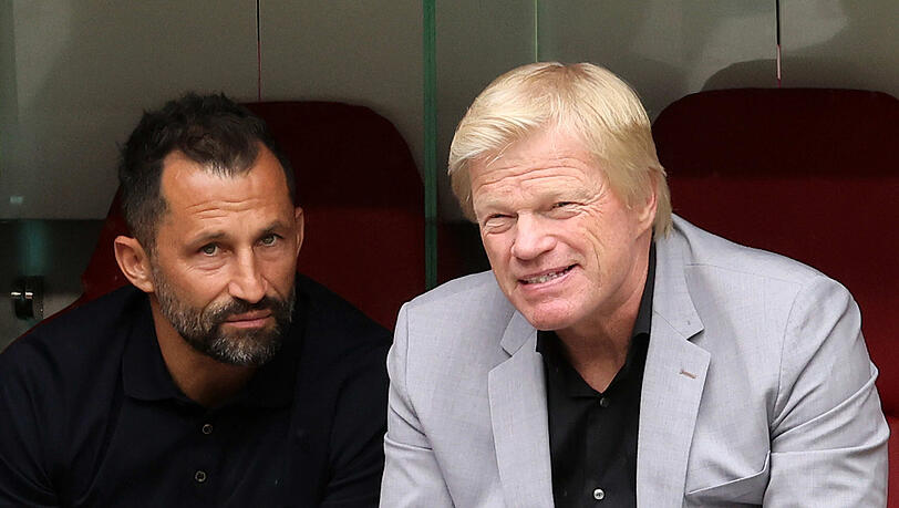 Die Bayern-Bosse Hasan Salihamidzic und Oliver Kahn. (Archivbild)