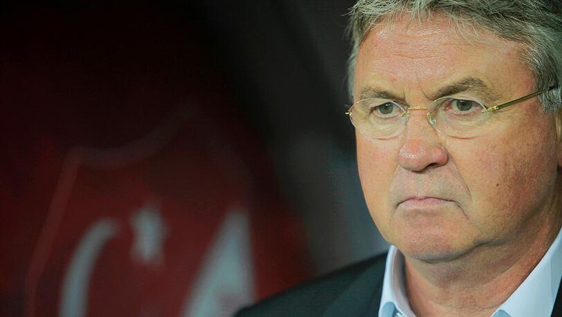Trainer Guus Hiddink darf mit der Türkei vom Erreichen der EM-Endrunde träumen. Trainer Guus Hiddink darf mit der Türkei vom Erreichen der EM-Endrunde träumen.