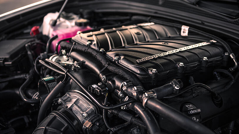Leistungskur: Mit Hilfe eines neuen Verdichters und einer Software-Optimierung bringt es der 6,2-Liter-V8 auf 753 PS und 887 Nm Drehmoment.