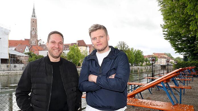 Betreiben neben dem "Rauchensteiner" nun den "Biergarten zur Insel": Neu-Insulaner Tom Schleicher (l.) und Franz Spornraft.