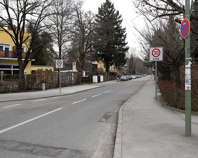 Melchiostraße: 5696 Autos rauschten vorbei, davon waren 1152 (20,2 Prozent) zu schnell.