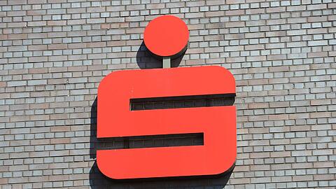 Die Stadtsparkasse will keine Filialen schließen, sondern die acht Münchner Beratungscenter personell aufstocken.