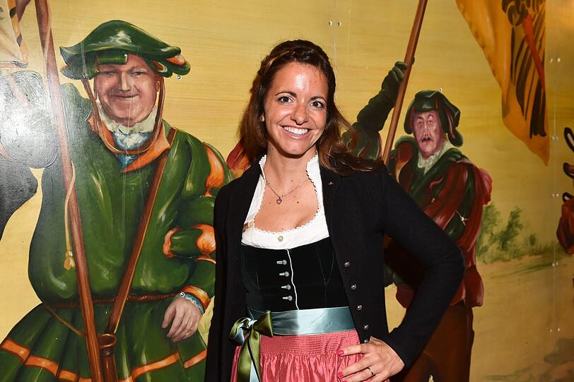 Die OB-Kandidatin der CSU, Kristina Frank, gestand ihre Begeisterung für das Oktoberfest: "Ich bin ein Wiesnkind und bin fast jeden Tag hier."