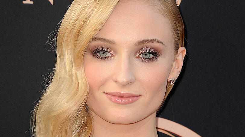 "Game of Thrones"-Star Sophie Turner zeigt nachträglich ihren Babybauch