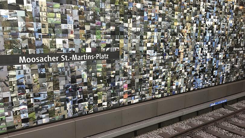 Der 2010 eingeweihte U-Bahnhof Moosach ist eine Art Gesamtkunstwerk. Der 2010 eingeweihte U-Bahnhof Moosach ist eine Art Gesamtkunstwerk.