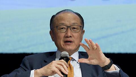 Jim Yong Kim tritt nach mehr als sechs Jahren an der Spitze der Weltbank überraschend von seinem Amt zurück.
