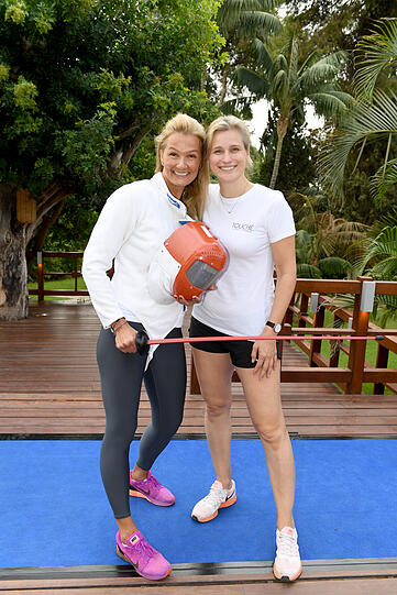 Britta Heidemann gibt Fecht-Unterricht mit Franziska van Almsick.