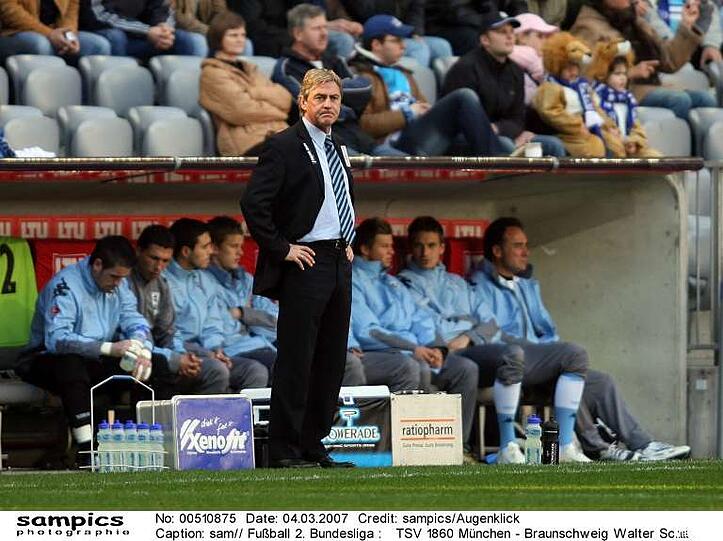 24.01.2006 - 17.03.2007: Einen vierten Platz konnte Walter Schachner belegen. Er war der vierte Österreicher auf der Bank der 60er. Ansonsten konnten sich die Münchner unter ihm nur knapp vor dem Abstieg retten.