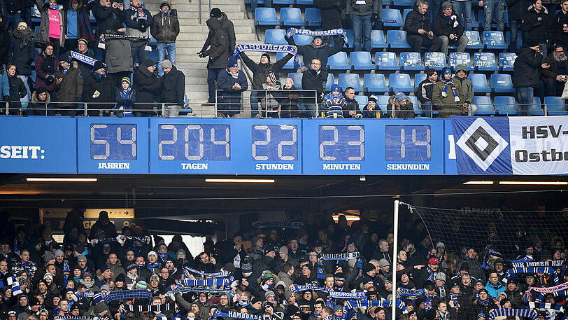 Die legendäre Stadion-Uhr des Bundesliga-Gründungsmitglieds Hamburger SV.