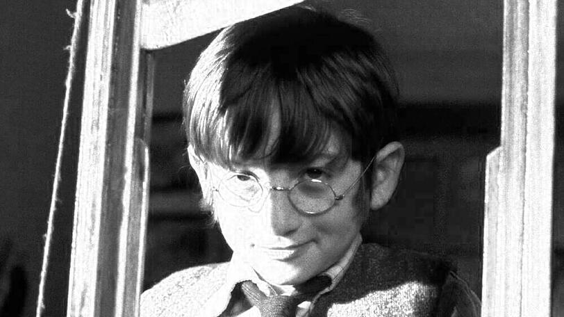 Kinderstar Raphaël Coleman wurde durch den Film "Eine zauberhafte Nanny" weltberühmt. Er starb am 6. Februar im Alter von nur 25 Jahren, nachdem er beim Joggen kollabiert war.