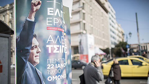 Die heiße Phase hat begonnen: Die Linkspartei von Alexis Tsipras liegt etwa 6 Prozentpunkte vor der konservativen Nea Dimokratia.