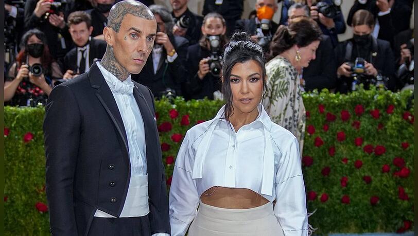 Travis Barker und Kourtney Kardashian besuchten Anfang Mai zusammen die Met Gala.