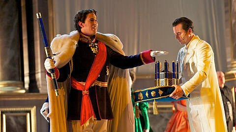 Im Allgäu gibt es wieder ein Ludwig-Musical - zumindest vorübergehend, Aufnahme vom 01.07.2011 zeigt Matthias Stockinger als Ludwig II., König von Bayern, bei einer Fotoprobe.