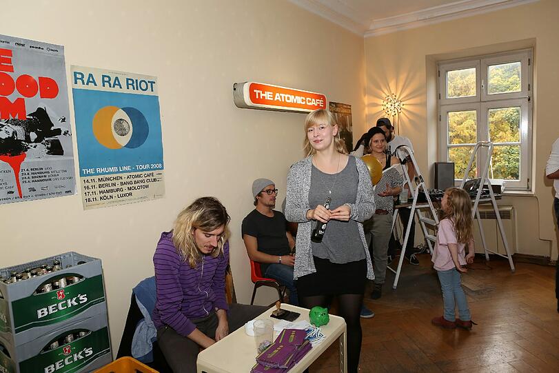 Goldgrund-Guerilla-Aktion: Künstler, Promis und Musiker besetzen ein leerstehendes Haus