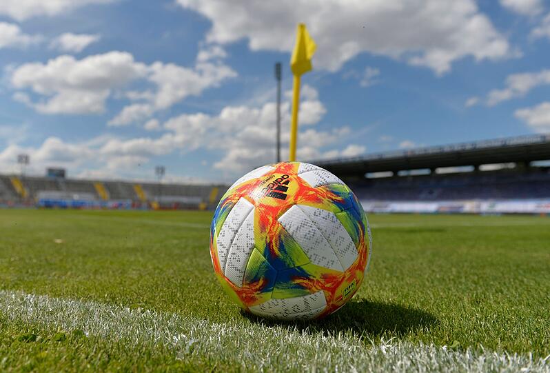 Der Ball rollt in der Saison 2020/21 für den TSV 1860 München auch im Grünwalder Stadion.
