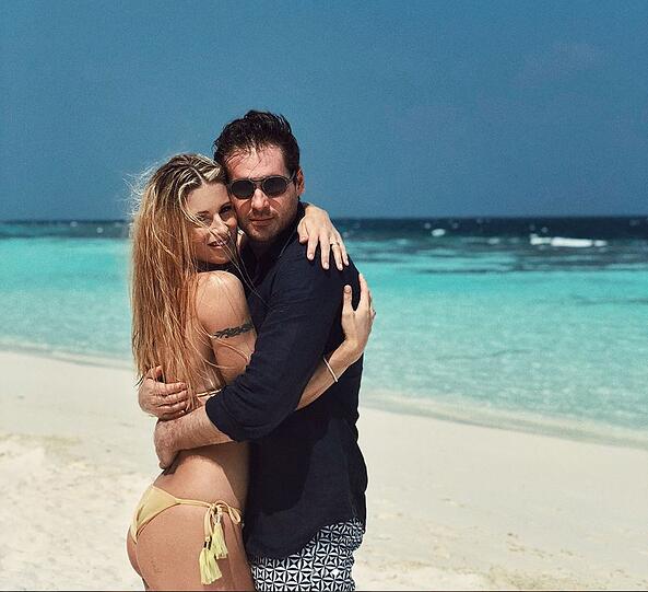 Michelle Hunziker urlaubt mit Ehemann Tomaso Trussardi und den Kindern auf den Malediven