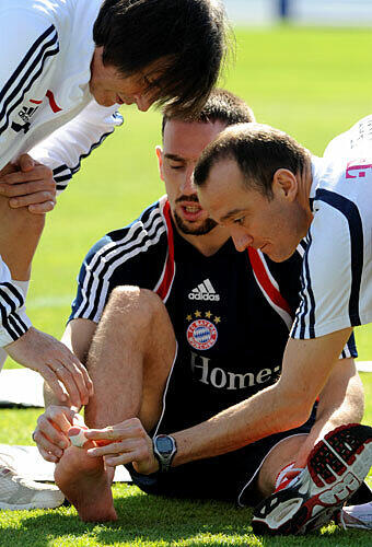 Mit einer Verletzung hatte das Jahr 2010 für Ribery begonnen. Probleme mit dem Zeh im Trainingslager in Dubai.