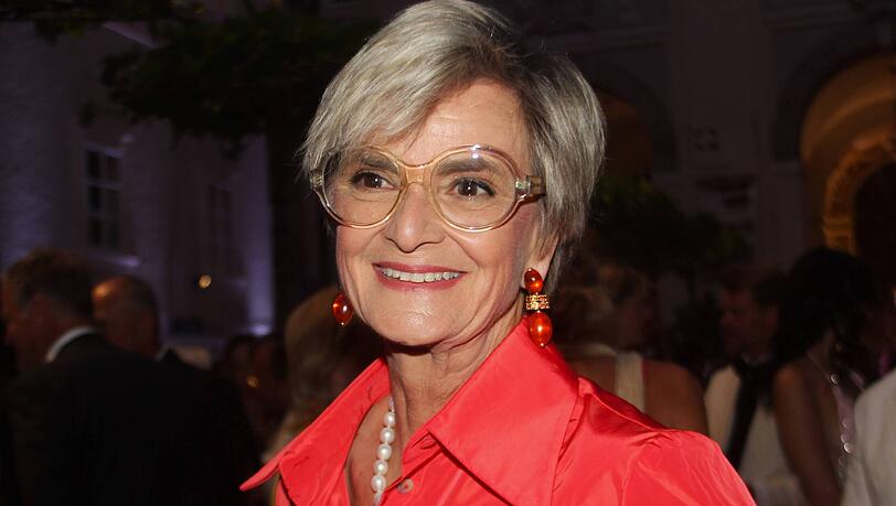 Gloria von Thurn und Taxis vermisst nach dem Louvre-Diebstahl ein besonderes Diadem. Gloria von Thurn und Taxis vermisst nach dem Louvre-Diebstahl ein besonderes Diadem.