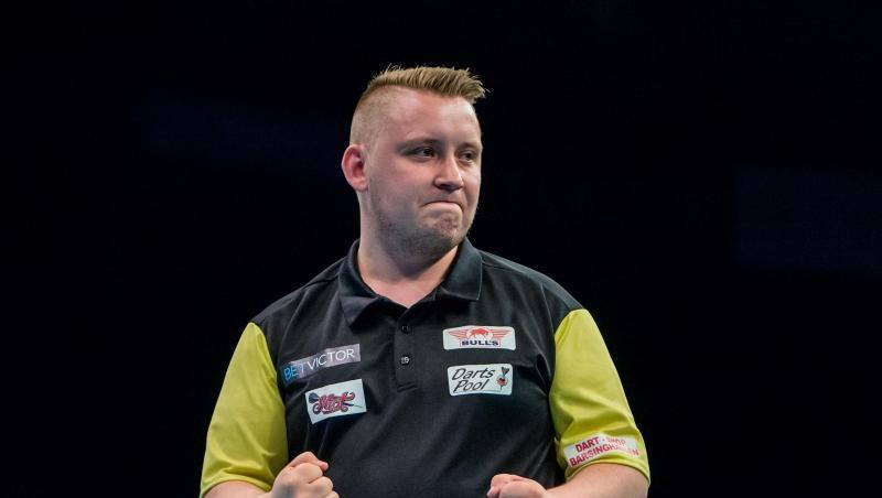 Hat den Weltranglistenersten Michael van Gerwen besiegt: Martin Schindler. Hat den Weltranglistenersten Michael van Gerwen besiegt: Martin Schindler.