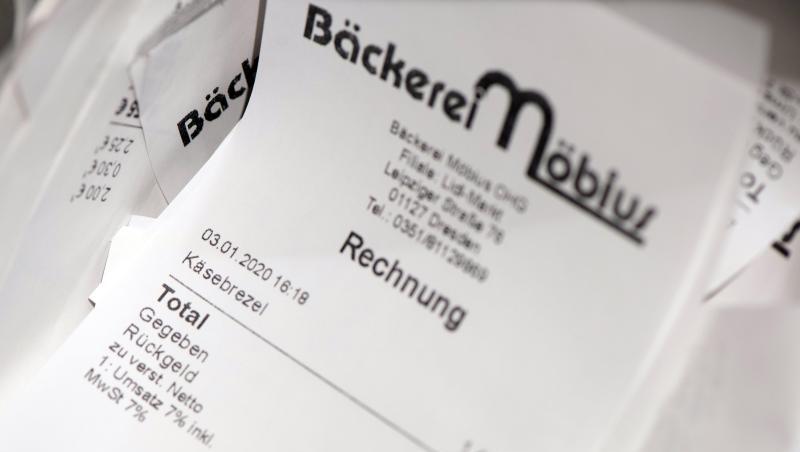 Rund einen Monat nach ihrer Einführung stößt die Bonpflicht nach wie vor auf wenig Verständnis, wie eine aktuelle Umfrage zeigt. (Symbolbild) Rund einen Monat nach ihrer Einführung stößt die Bonpflicht nach wie vor auf wenig Verständnis, wie eine aktuelle Umfrage zeigt. (Symbolbild)