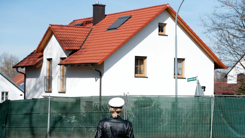 Ort des Grauens: das Haus der Opfer. Ort des Grauens: das Haus der Opfer.