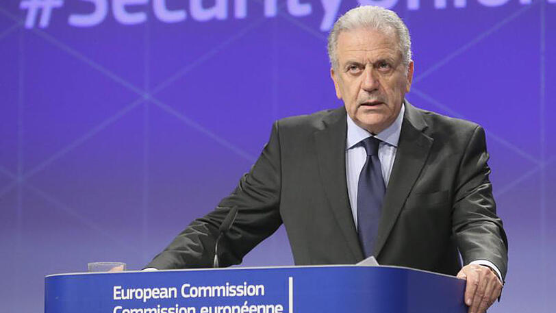 EU-Innenkommissar Dimitris Avramopoulos bei einer Pressekonferenz in der belgischen Hauptstadt.