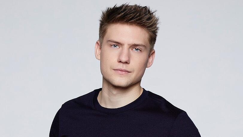 Lennart Borchert verkörpert in der Soap "Gute Zeiten, schlechte Zeiten" die schwule Figur Moritz Bode.