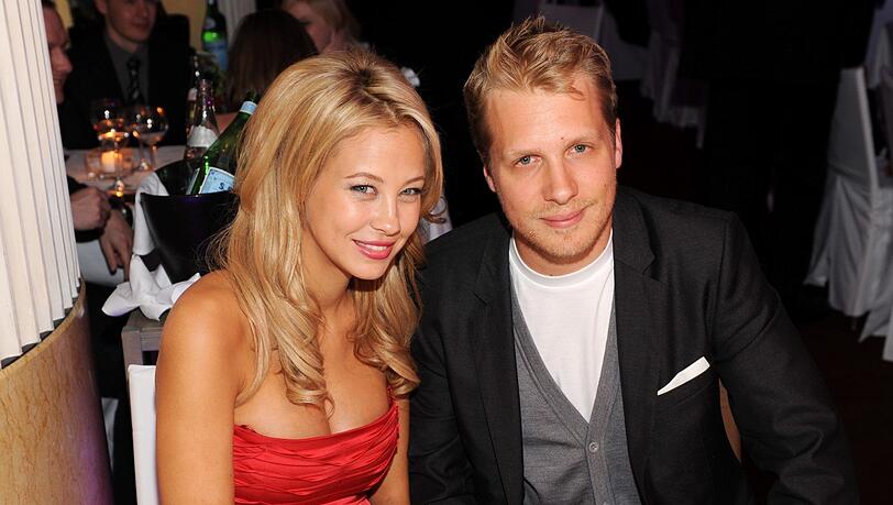 Alessandra Meyer-Wölden und Oliver Pocher heirateten 2010. Drei Jahre später gaben sie die Trennung bekannt. Alessandra Meyer-Wölden und Oliver Pocher heirateten 2010. Drei Jahre später gaben sie die Trennung bekannt.
