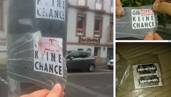 Die mit Rasierklingen präpariereten Anti-Islam-Aufkleber in Würzburg. Die mit Rasierklingen präpariereten Anti-Islam-Aufkleber in Würzburg.