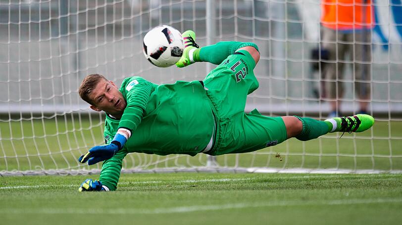 Jan Zimmermann: Der 32-Jährige sollte die neue Nummer eins bei den Löwen werden, wurde im Laufe der Saison aber zum Reservekeeper degradiert.