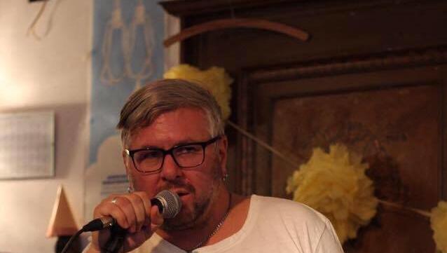 Moses Wolff spricht selbst Westmünchnerisch. Moses Wolff spricht selbst Westmünchnerisch.