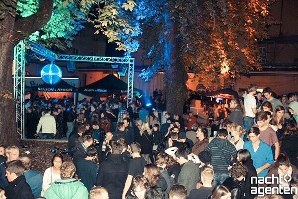Unifest auf der Praterinsel (Freitag, 21.10.2011). Noch mehr Fotos gibt es unter www.nachtagenten.de.