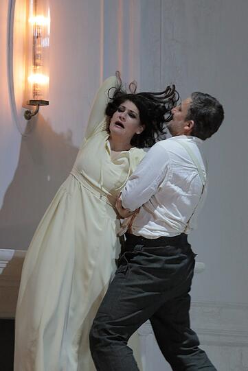 Verdis "Otello" mit Jonas Kaufmann, Anja Harteros und Gerald Finley im Nationaltheater.