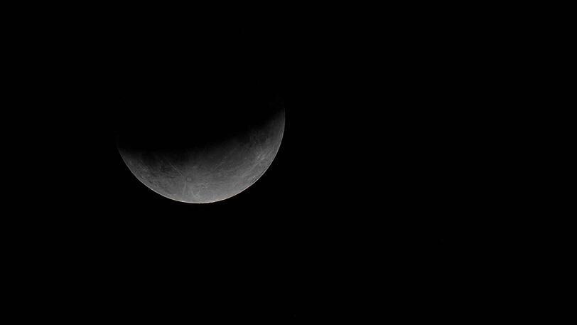 Die partielle Mondfinsternis in München.