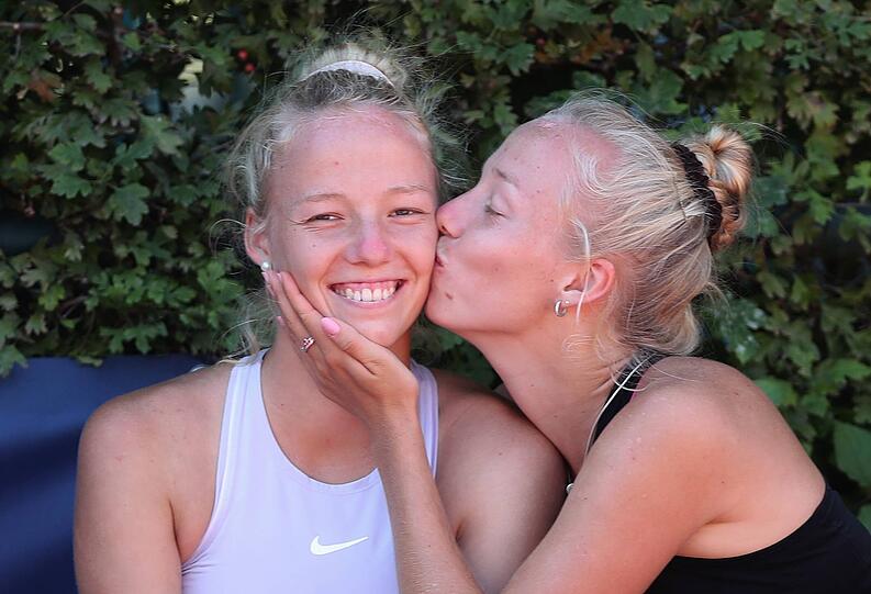 Die Tennis-Zwillinge Tayisiya und Yana Morderger sind auch bei "Kampf der Realitystars" dabei.