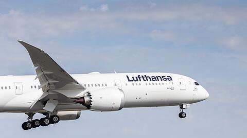 Die Boeing 787 ist Lufthansas Hoffnungsträger für das Drehkreuz Frankfurt. (Symbolbild)