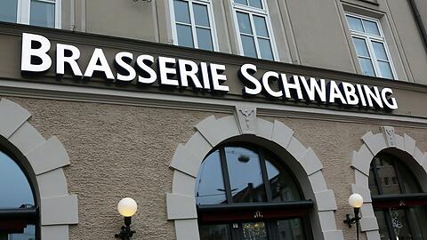 Neuer Name an vertrauter Fassade: Die Brasserie Schwabing.