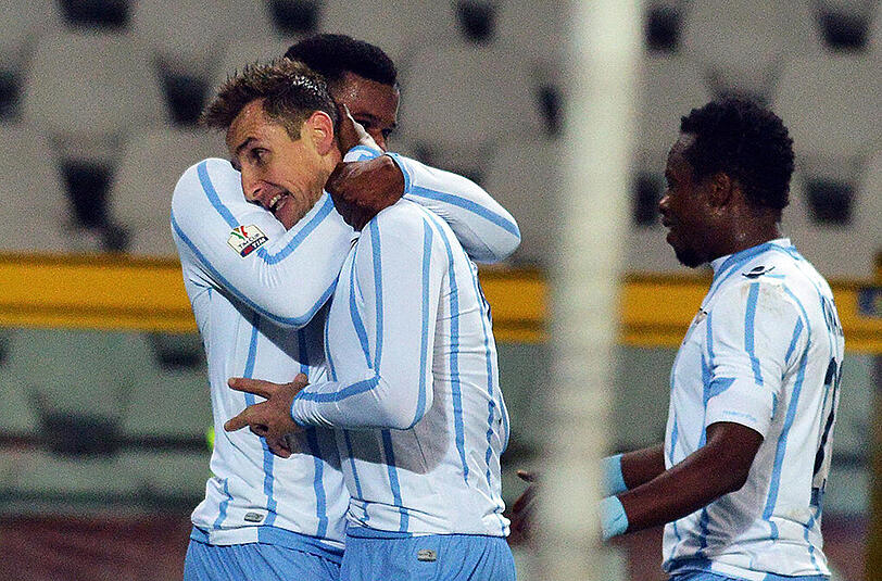 Miroslav Klose feiert seinen ersten Treffer seit zwei Monaten für Lazio.