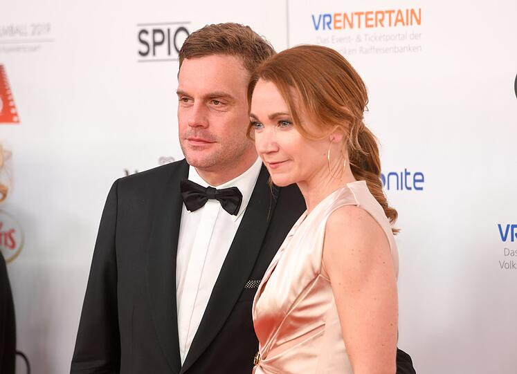 Sebastian Bezzel und Lisa Maria Potthoff