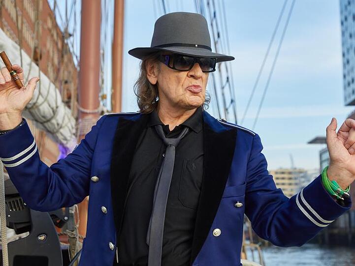 Der Panikrocker ist in See gestochen und hat Schätze vom Boden des Lindischen Ozeans gehoben.