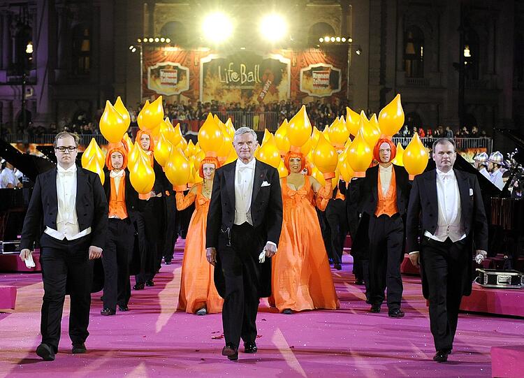 Mit Glamour, Glitzer, nackter Haut: Der Wiener Life Ball ist das Charity-Event des Jahres. Die spektakulärsten Bilder von der Bühnenshow gibts hier! Zum Durchklicken!