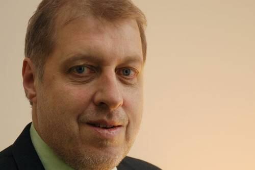 Die Steuererleichterung hilft dem Arbeitsmarkt wenig, fürchtet der Christian Dreger, Leiter der Konjunkturabteilung des DIW in Berlin.