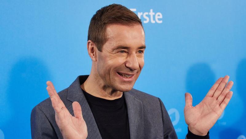 Kai Pflaume hat ein umstrittenes Bild von sich gelöscht. Kai Pflaume hat ein umstrittenes Bild von sich gelöscht.
