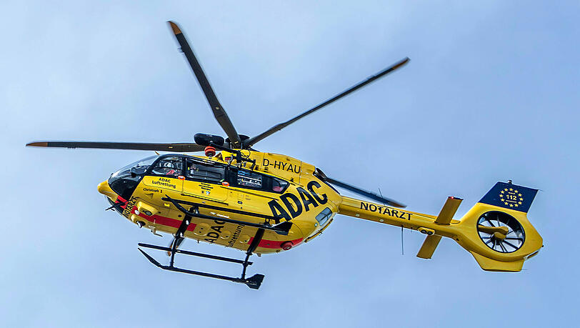 Ein Rettungshubschrauber flog Thomas Glashauser unter laufender Reanimation in ein Krankenhaus, wo er seinen schweren Verletzungen erlag. (Symbolbild) Ein Rettungshubschrauber flog Thomas Glashauser unter laufender Reanimation in ein Krankenhaus, wo er seinen schweren Verletzungen erlag. (Symbolbild)