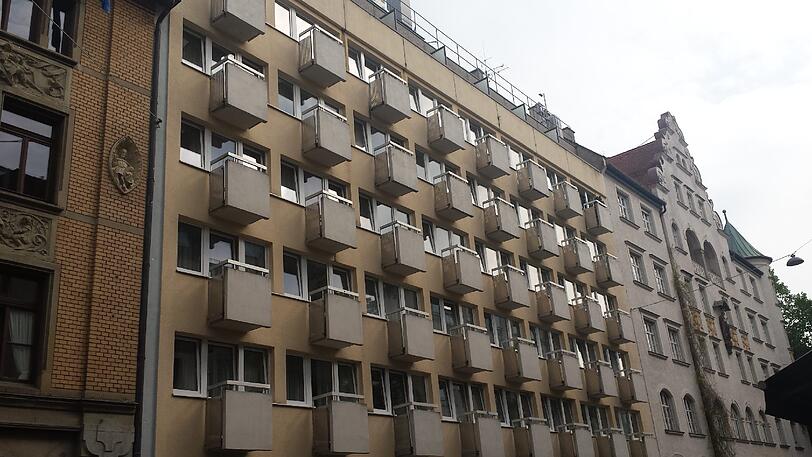 In der Thalkirchner Straße 9 sollen bald wohnungslose Familien einziehen &ndash; die Anwohner sind noch unsicher, was sie erwartet.