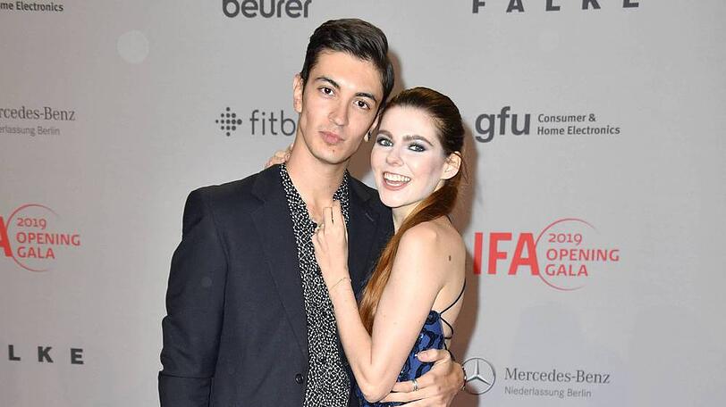 Klaudia mit K und Felipe Simon haben sich verlobt