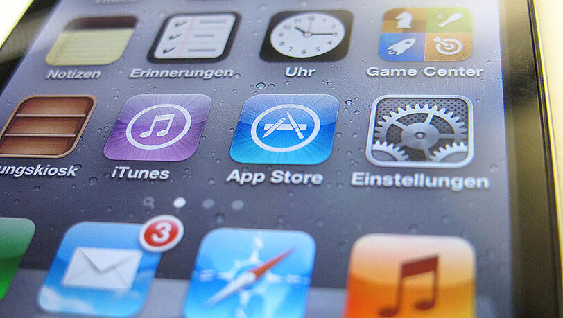 Apples App Store wurde gehackt, hunderte iOS-Apps sind mit Malware infiziert worden. Apples App Store wurde gehackt, hunderte iOS-Apps sind mit Malware infiziert worden.