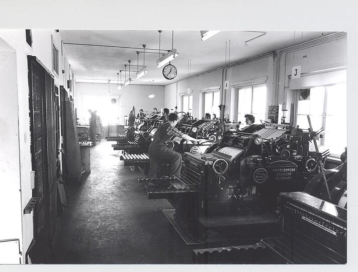 Die Gelddruckerei von G+D in München 1956.