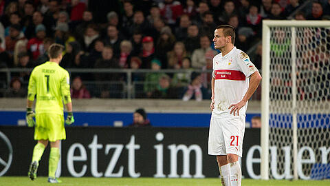 Konsterniert: Adam Hlousek und Torwart Sven Ulreich nach dem Gegentreffer.